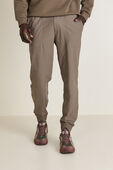 ABC Jogger תמונת דוגמן קידמית של ABC Jogger