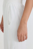 תמונת תקריב דוגמן של Stretch Woven Wide-Leg High-Rise Pant