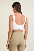 תמונת דוגמן אחורית של Align V Neck Bra A/B Cup
