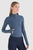 Define Cropped Jacket Nulu תמונת דוגמן קידמית של Define Cropped Jacket Nulu