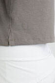 תמונת תקריב דוגמן של Classic-Fit Cotton-Blend Tee