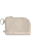 Clippable Card Pouch תמונה קידמית של Clippable Card Pouch