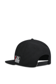 תמונה אחורית של כובע מצחייה