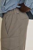 תמונת תקריב דוגמן של VersaTwill™ Relaxed-Fit Cargo Pant