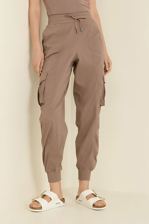 Dance Studio Relaxed-Fit Mid-Rise Cargo Jogger