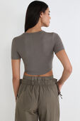 תמונת דוגמן אחורית של Hold Tight Cropped T-Shirt