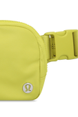 תמונת תקריב של Everywhere Belt Bag