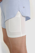 תמונת תקריב דוגמן של Fast and Free Lined Short 6