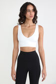 Align V Neck Bra C/D תמונת דוגמן קידמית של Align V Neck Bra C/D