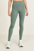 Align™ HR Pant 28'' Leggings תמונת דוגמן קידמית של Align™ HR Pant 28'' Leggings