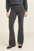Lounge Softstreme Rib Flare Non Zip תמונת דוגמן קידמית של Lounge Softstreme Rib Flare Non Zip