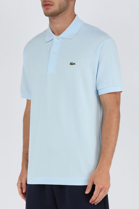 חולצת פולו תכלת עם לוגו LACOSTE