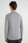 תמונת דוגמן אחורית של Metal Vent Tech Long-Sleeve Shirt
