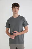Metal Vent Tech Short-Sleeve Shirt תמונת דוגמן קידמית של Metal Vent Tech Short-Sleeve Shirt