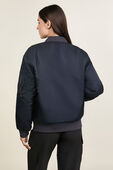 תמונת דוגמן אחורית של Oversized Insulated Flight Jacket