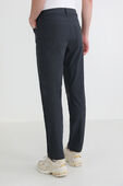תמונת דוגמן אחורית של ABC Classic Fit Pant 32" Warpstreme