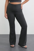 Groove Super-High-Rise Flared Pant