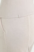 תמונת תקריב דוגמן של Hold Tight Thin Strap Racerback Tank Top