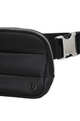 תמונת תקריב של Everywhere Belt Bag *Wunder Puff