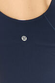 תמונת תקריב דוגמן של Align™ Bodysuit 25