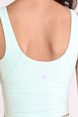 תמונת תקריב דוגמן של Align™ Ribbed High Neck Tank