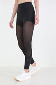 תמונת דוגמן קידמית של Wunder Train Mesh HR Tight 25