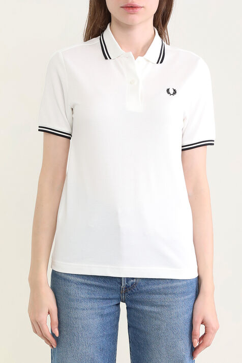 חולצת פולו לבנה עם עיטורים שחורים FRED PERRY