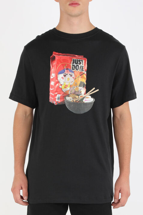 Sportswear T-Shirt in Black NIKE