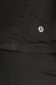 תמונת תקריב דוגמן של License to Train Tight-Fit Tank Top