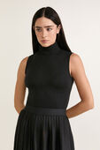 Ribbed Wool Turtleneck Sleeveless Bodysuit תמונת דוגמן קידמית של Ribbed Wool Turtleneck Sleeveless Bodysuit
