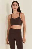 Like a Cloud Longline Bra, B/C Cup תמונת דוגמן קידמית של Like a Cloud Longline Bra, B/C Cup