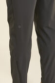 תמונת תקריב דוגמן של Pace Breaker Pant