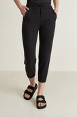 Loungeful High Rise Cropped Jogger תמונת דוגמן קידמית של Loungeful High Rise Cropped Jogger