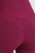 תמונת תקריב דוגמן של Wunder Under SmoothCover High-Rise Tight 25