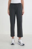 Tapered-Leg Mid-Rise Pant Luxtreme תמונת דוגמן קידמית של Tapered-Leg Mid-Rise Pant Luxtreme