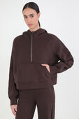 תמונת דוגמן קידמית של Scuba Oversized Half-Zip Hoodie