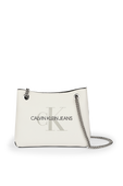 תמונה קידמית של Big Logo Shoulder Bag in White