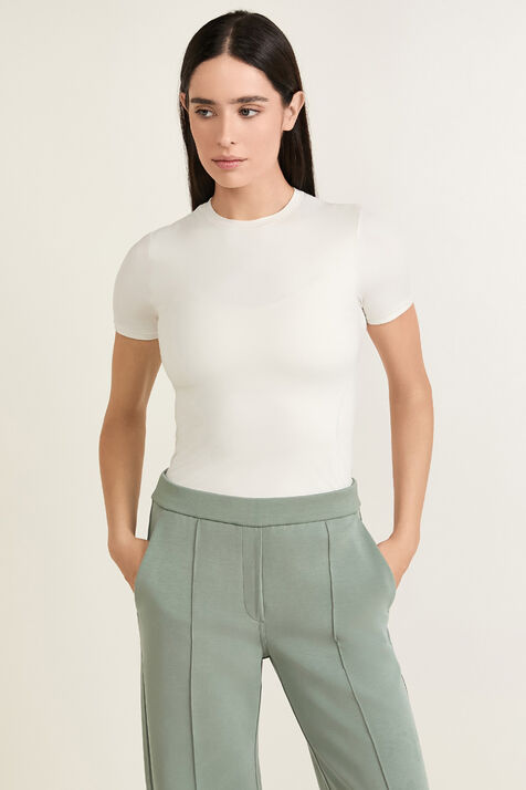 Nulu Hip-Length Crew Short-Sleeve Shirt