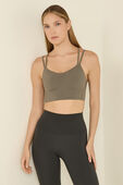 Like a Cloud Longline Bra, B/C Cup תמונת דוגמן קידמית של Like a Cloud Longline Bra, B/C Cup