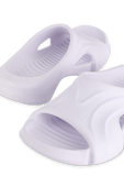 תמונת תקריב של Mold Sandals in White