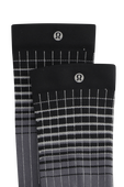 תמונת תקריב של Power Stride Crew Sock