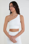תמונת דוגמן קידמית של Align™ Asymmetrical Bra, C/D Cup