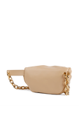 תמונה אחורית של The Pouch Belt Bag in Almond