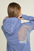 תמונת תקריב דוגמן של Classic-Fit Ventilated Running Jacket