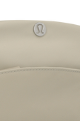 תמונת תקריב של City Essentials Pouch Mini