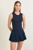 All It Takes Back-Twist Ribbed Tank Top תמונת דוגמן קידמית של All It Takes Back-Twist Ribbed Tank Top