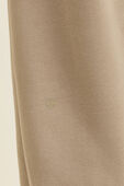 תמונת תקריב דוגמן של Scuba Mid-Rise Oversized Jogger *Regular