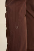 תמונת תקריב דוגמן של Dance Studio Mid-Rise Jogger