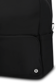תמונת תקריב של Everywhere Backpack