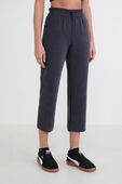 תמונת דוגמן קידמית של Softstreme HR Straight Leg Crop 24